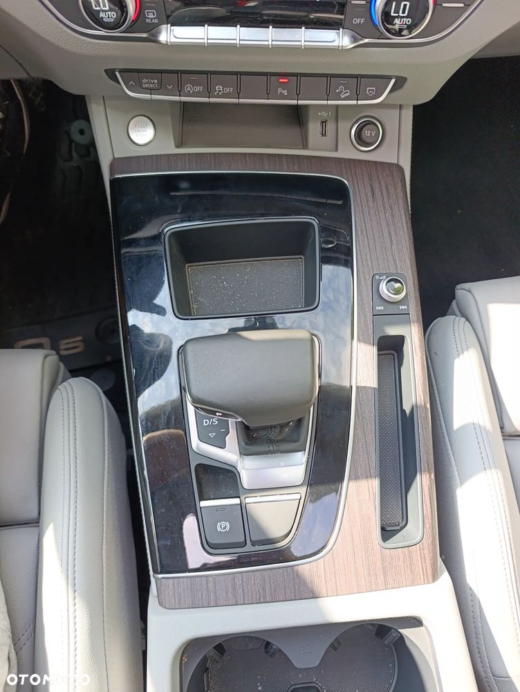 Audi Q5 45 TFSI quattro S tronic S line - 12