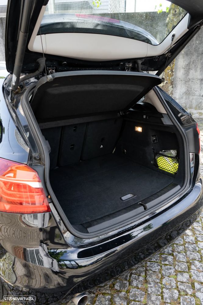 BMW 216 Active Tourer d - 30