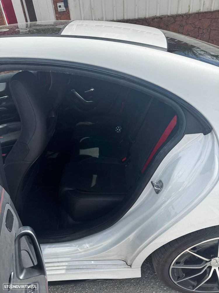 Mercedes-Benz CLA 35 AMG 4Matic - 13