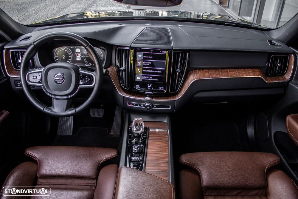 Volvo XC 60 2.0 T8 PHEV Inscription Expression AWD - 37