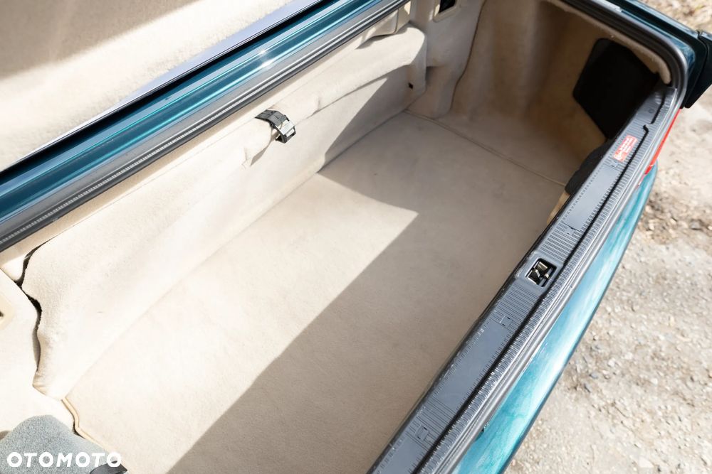 Mercedes-Benz SL - 11