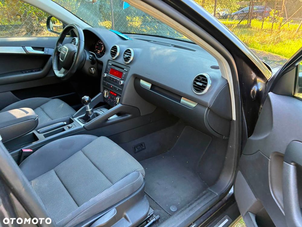 Audi A3 Sportback 1.8 TFSI Attraction - 20