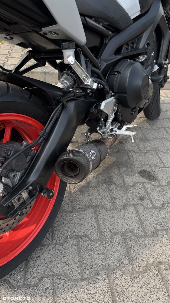 Yamaha MT - 4