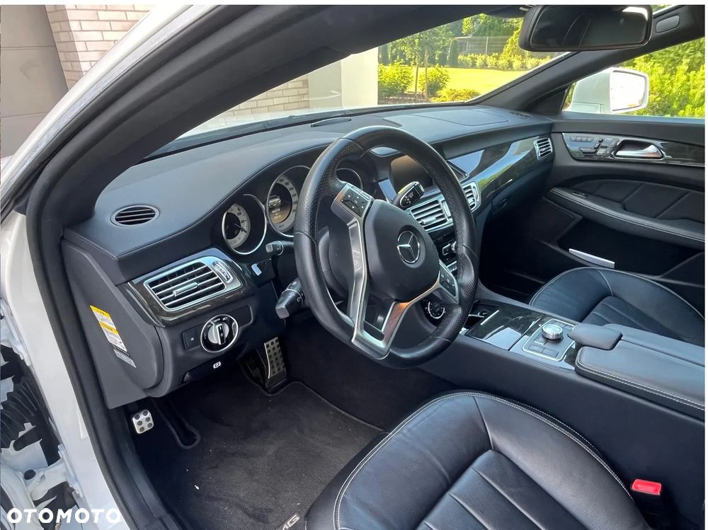 Mercedes-Benz CLS 350 BlueEFFICIENCY - 3