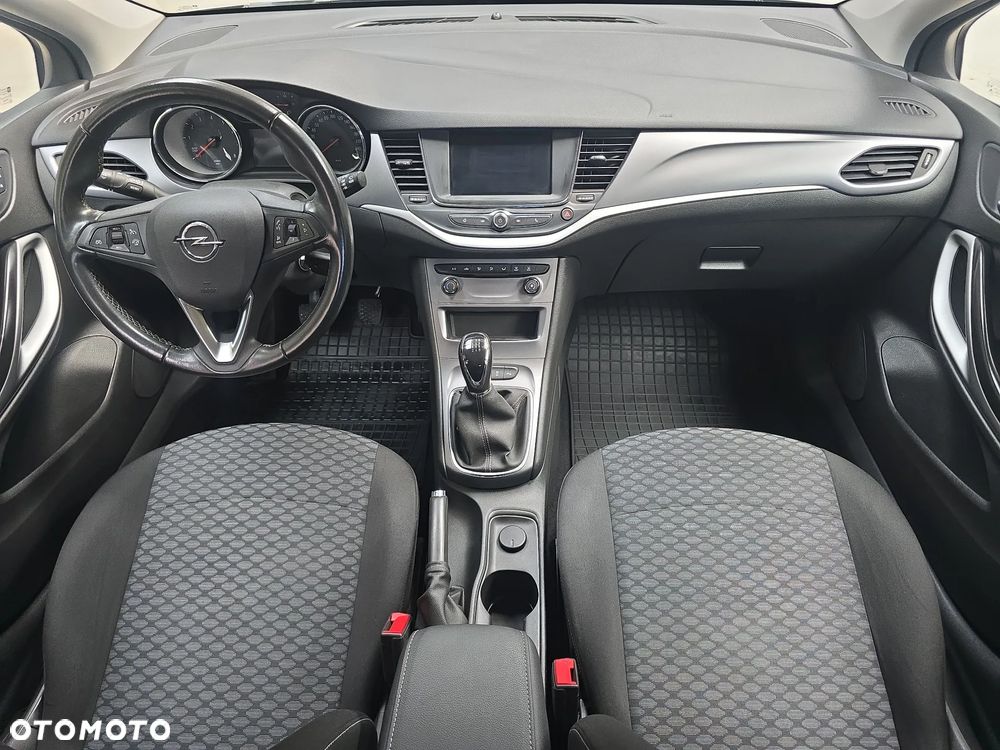 Opel Astra 1.2 T Edition S&S - 14
