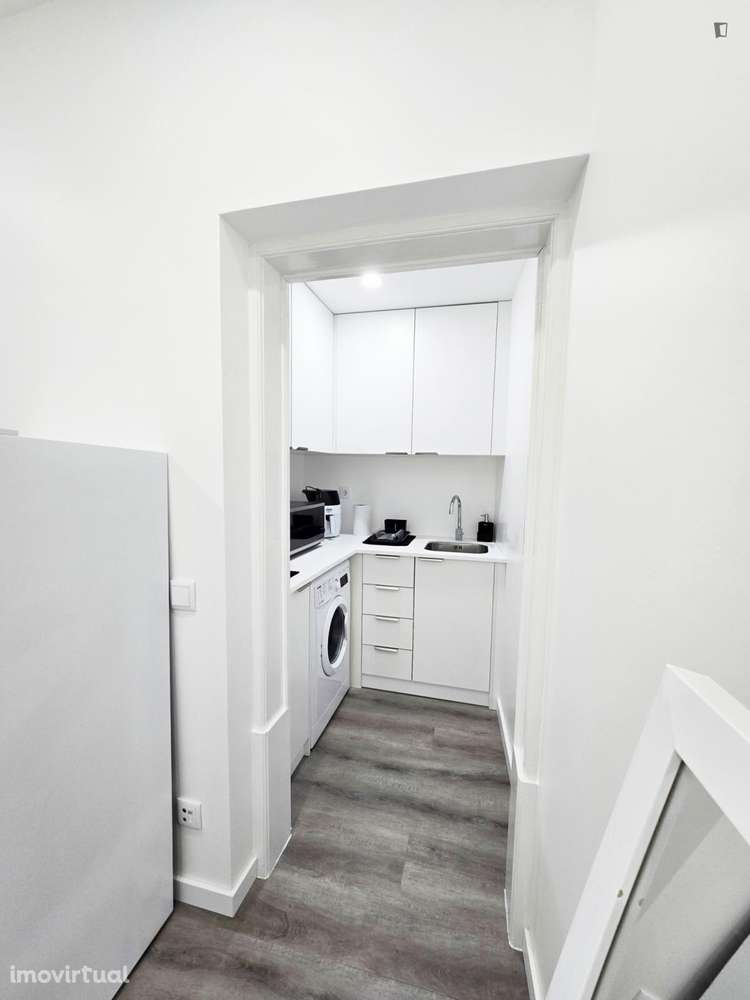 Estúdio - localizado em Alta Universitária Coimbra - Grande imagem: 3/11