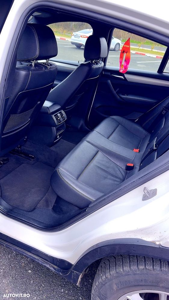 BMW X4 xDrive20d Aut. xLine - 32