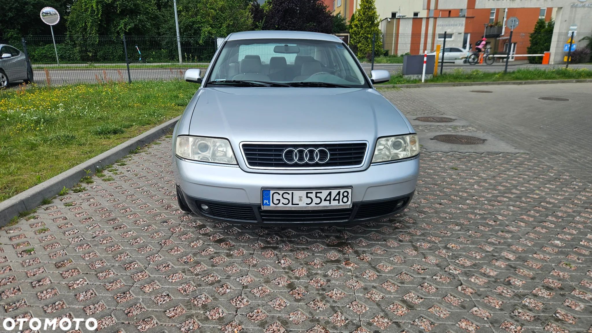 Audi A6 - 1
