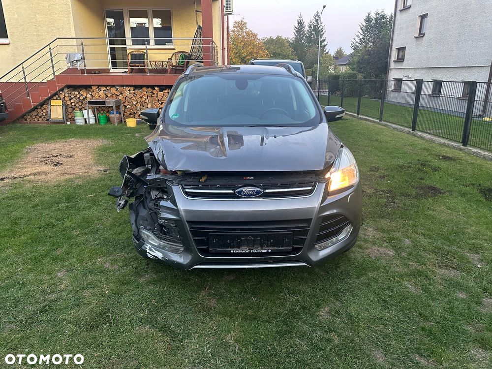 Ford Kuga - 2