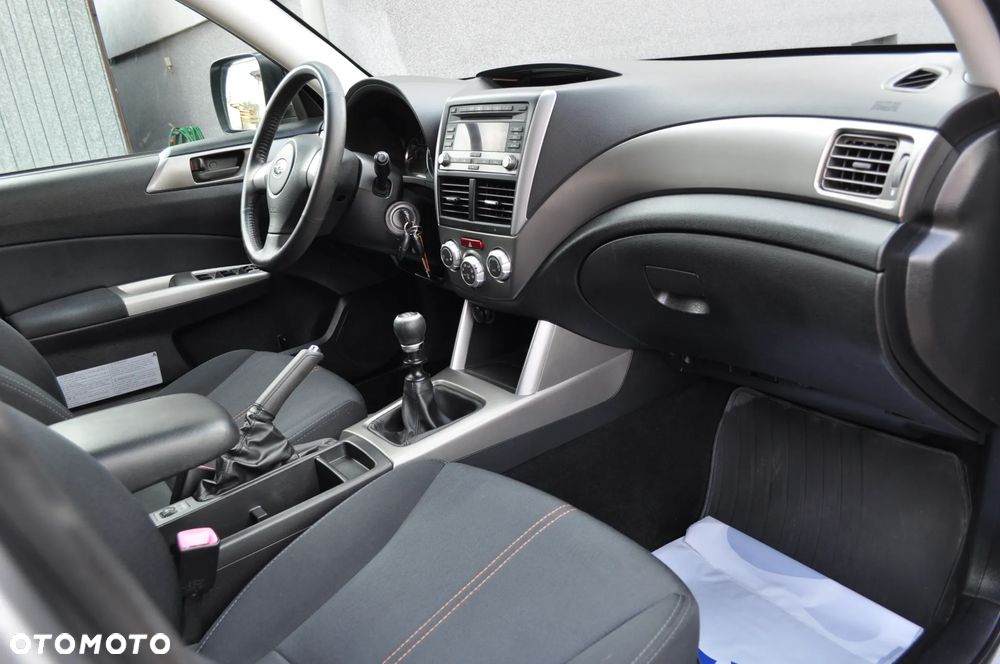 Subaru Forester 2.0D Exclusive - 16