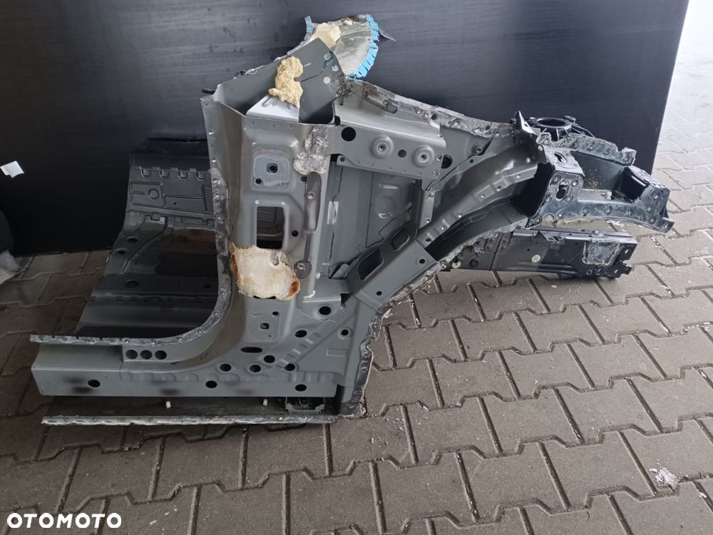 Podłużnica Ćwiartka  BMW X3 G45 przód - 1