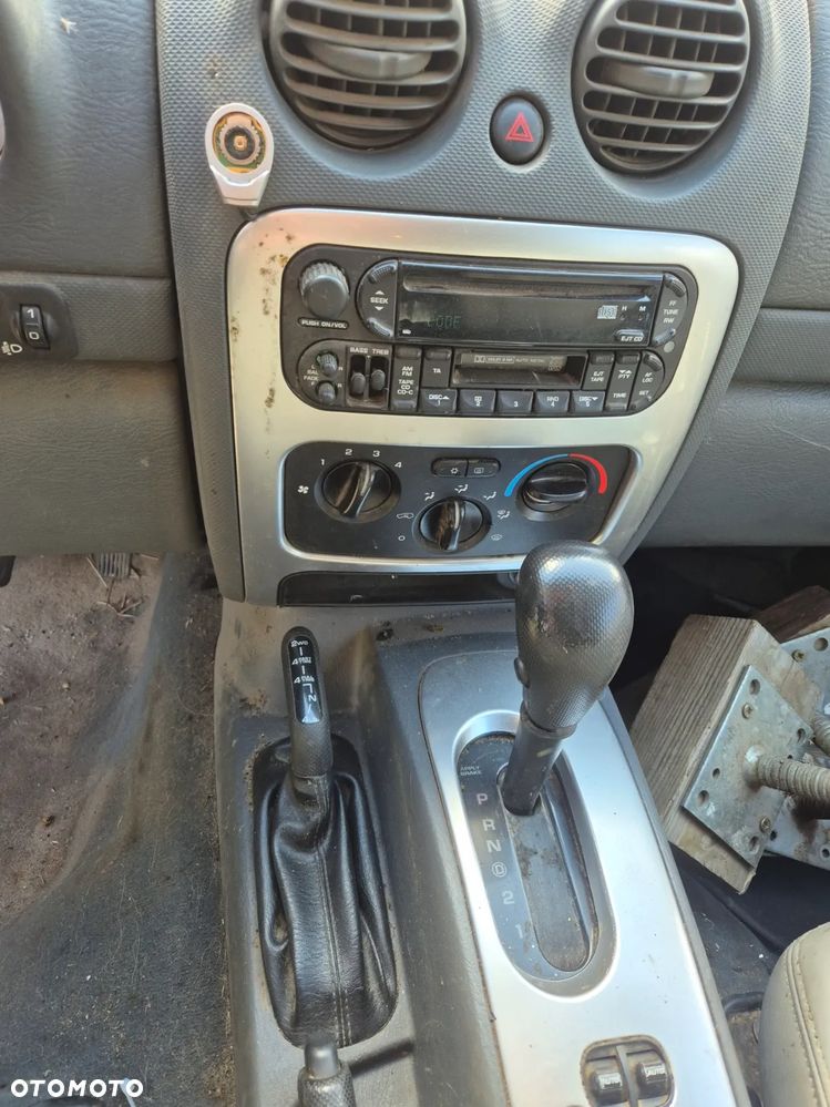 Jeep Cherokee 2.8 CRD Limited - 9