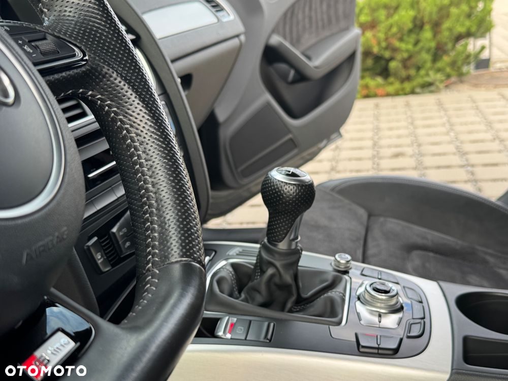 Audi A4 Avant 2.0 TDI DPF clean diesel S line Sportpaket - 20