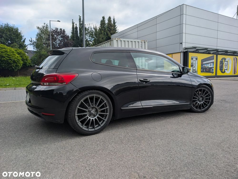 Volkswagen Scirocco 2.0 TSI - 8