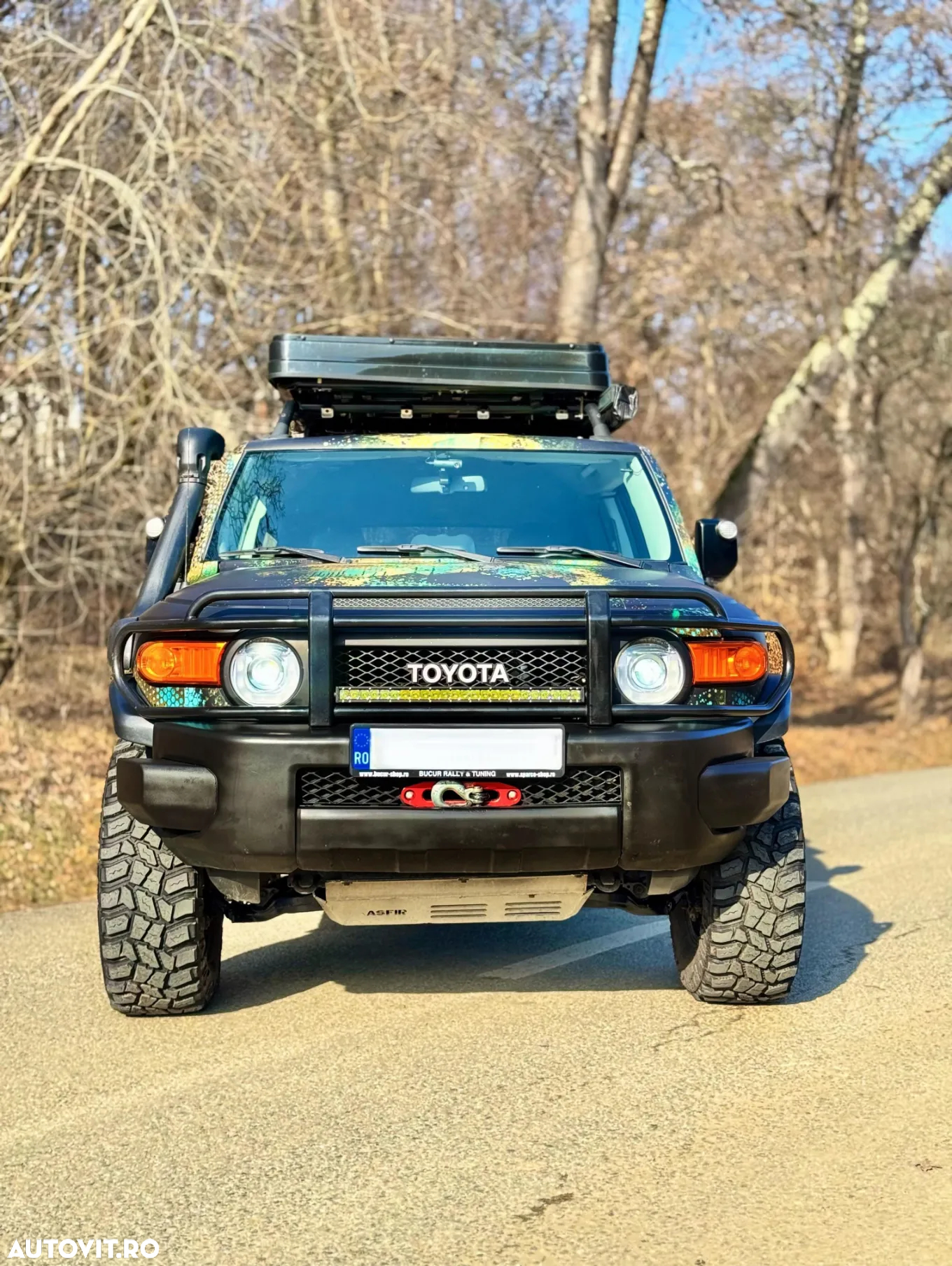 Toyota FJ - 2