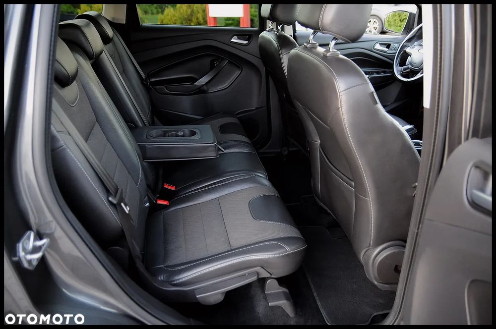 Ford Kuga - 31