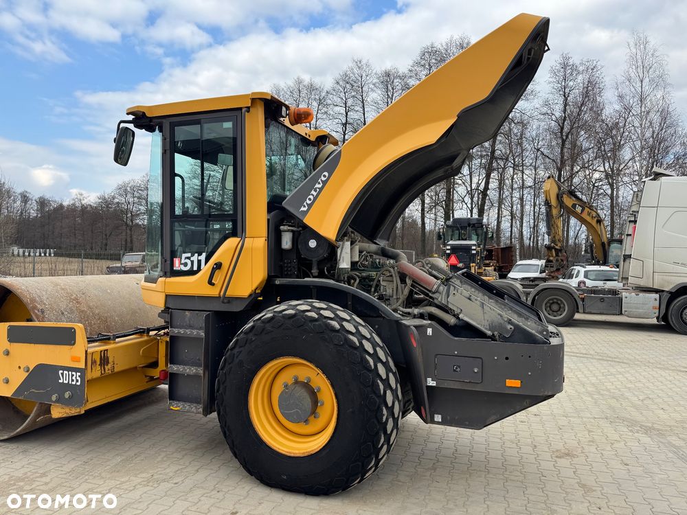 Volvo SD135 , BW213 , H13i - 11