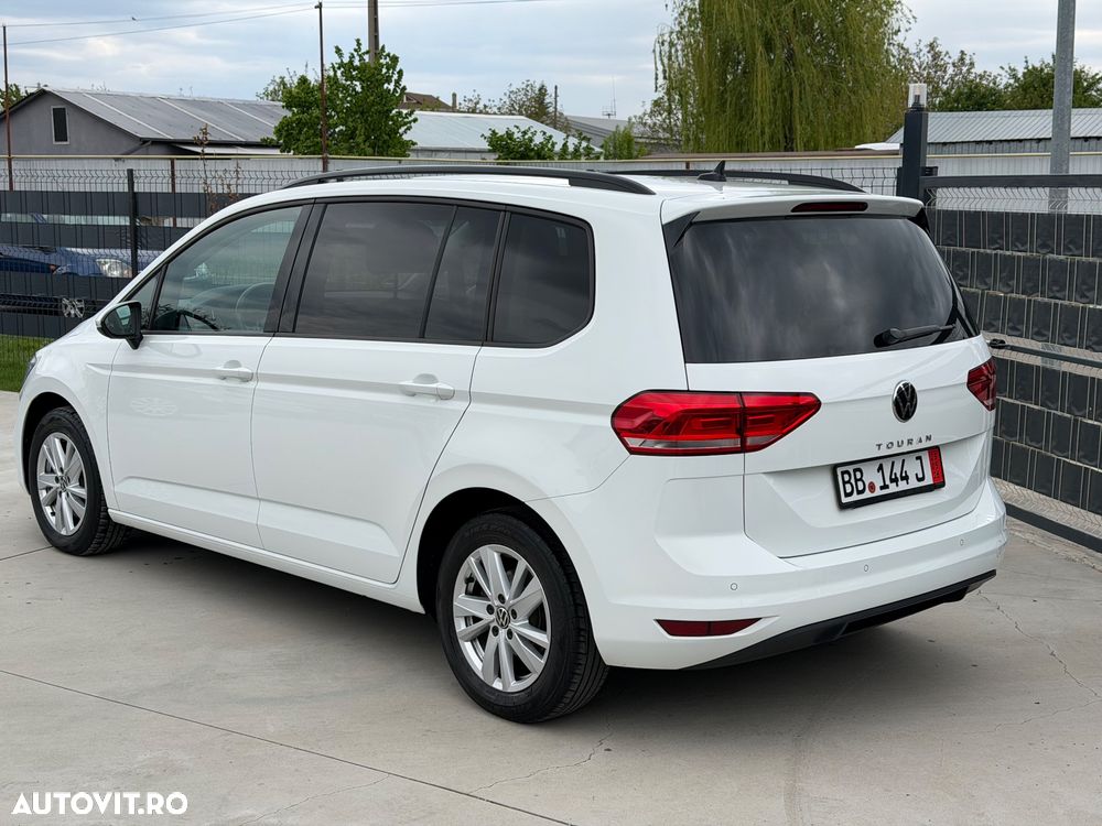 Volkswagen Touran 2.0 TDI SCR Highline - 8