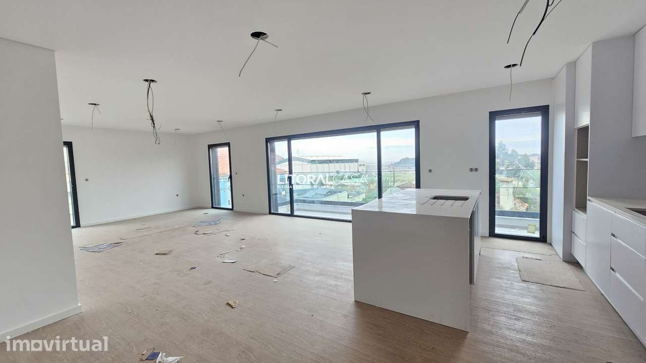 Apartamento | T2 | Duplex | Garagem fechada - Grande imagem: 2/24