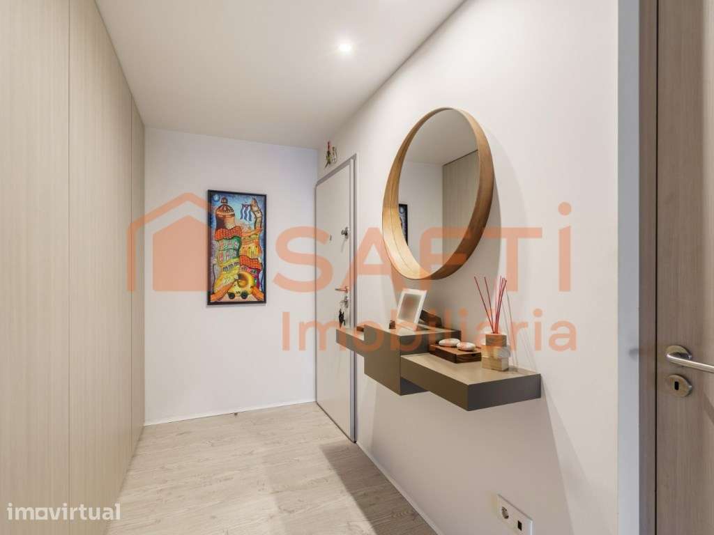 APARTAMENTO T3 Ampla varanda com churrasqueira em Parque Norte - Grande imagem: 5/21