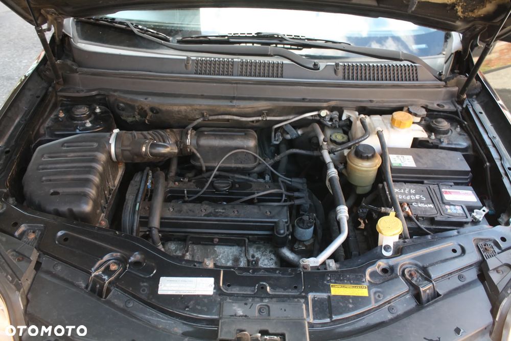 Chevrolet Captiva 2.4 2WD 5 Sitzer LS - 28