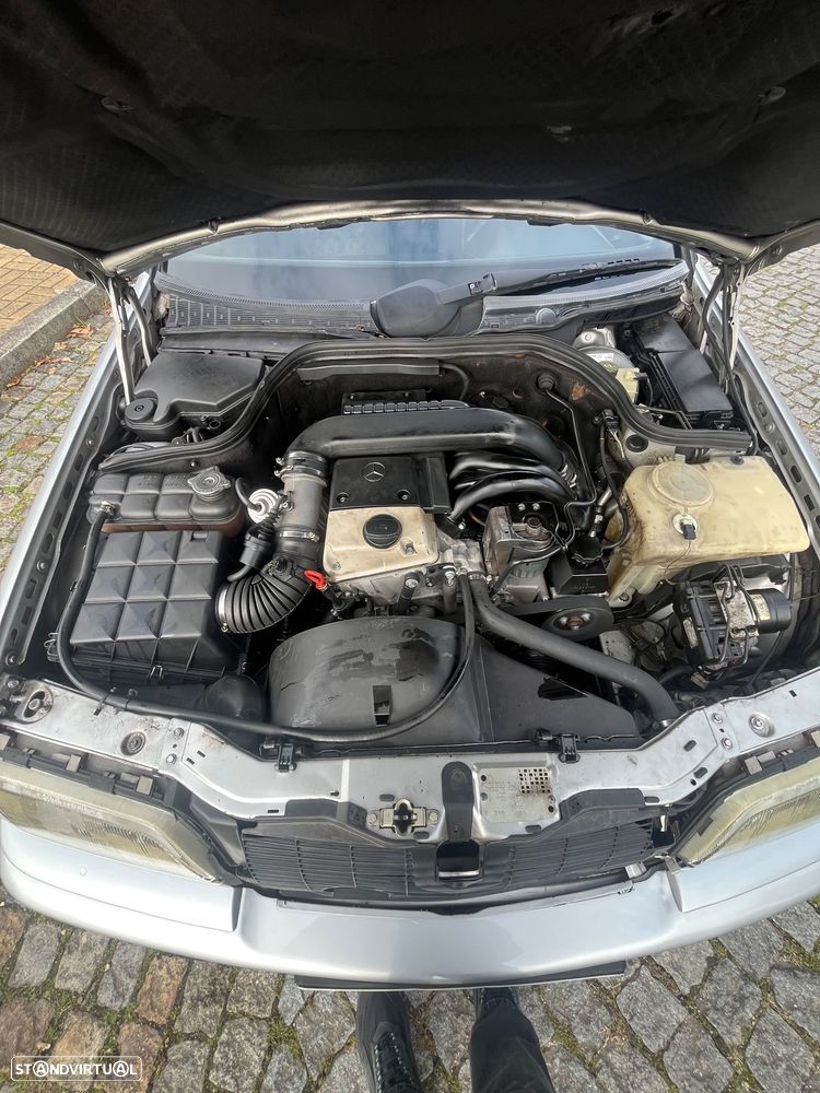 Mercedes-Benz C 220 - 12