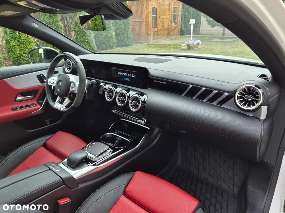 Mercedes-Benz Klasa A AMG 35 4Matic AMG Speedshift DCT 7G - 13