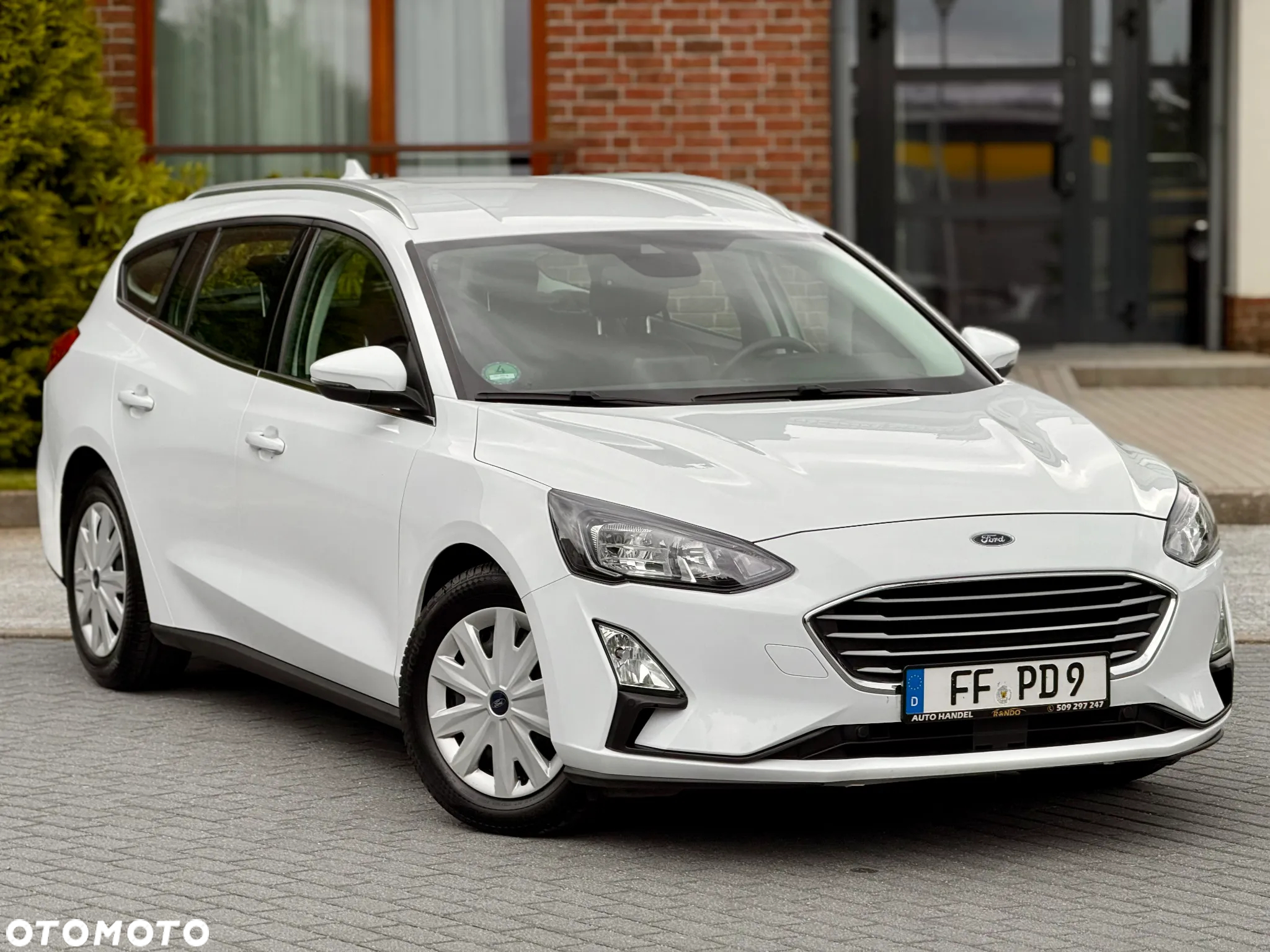 Ford Focus Turnier 1.5 EcoBlue Start-Stopp-System COOL&CONNECT - 8