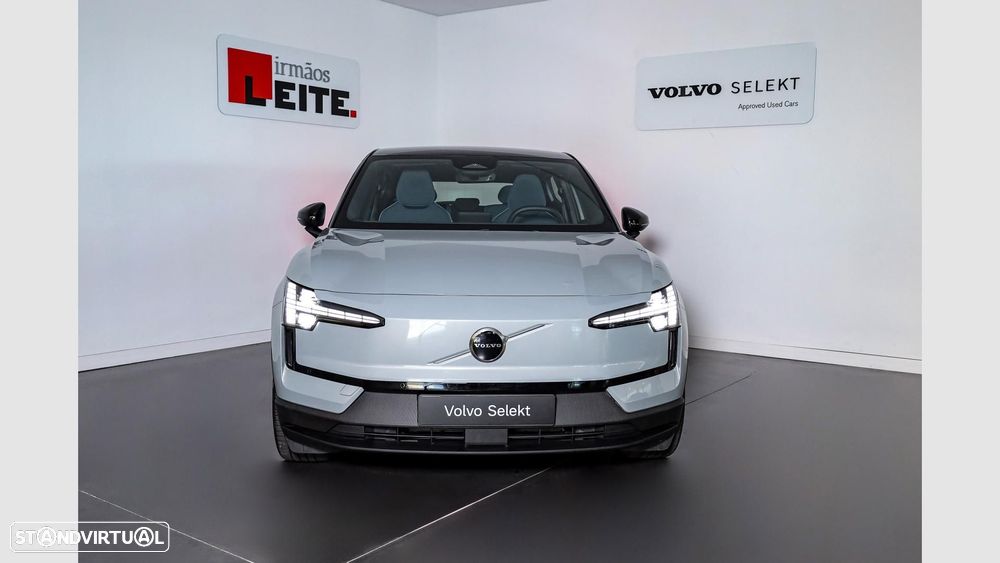 Volvo EX30 69 kWh Single Motor Extended Range Plus - 3