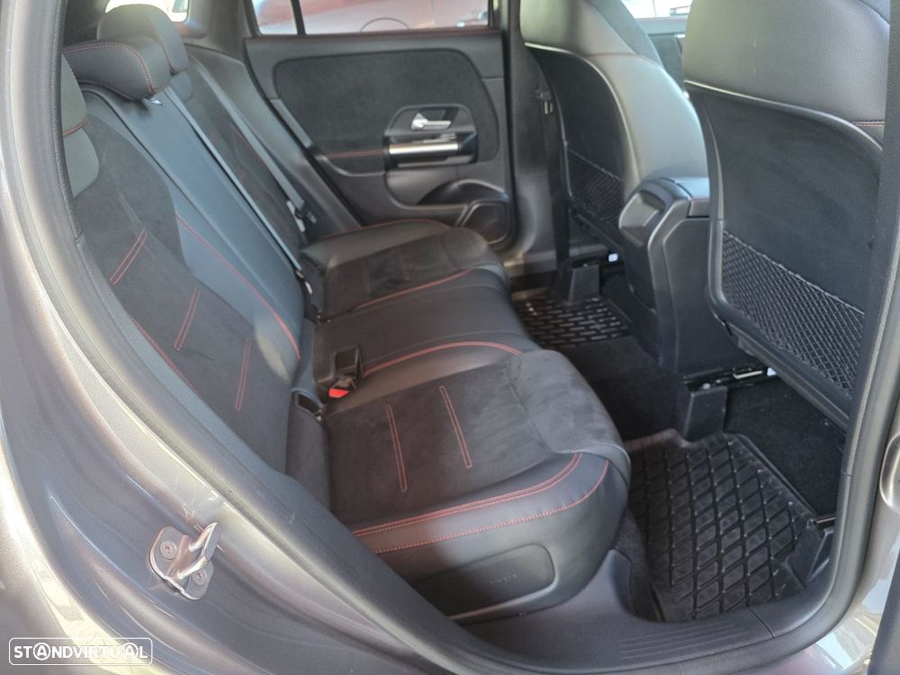 Mercedes-Benz GLA 200 d AMG Line - 21