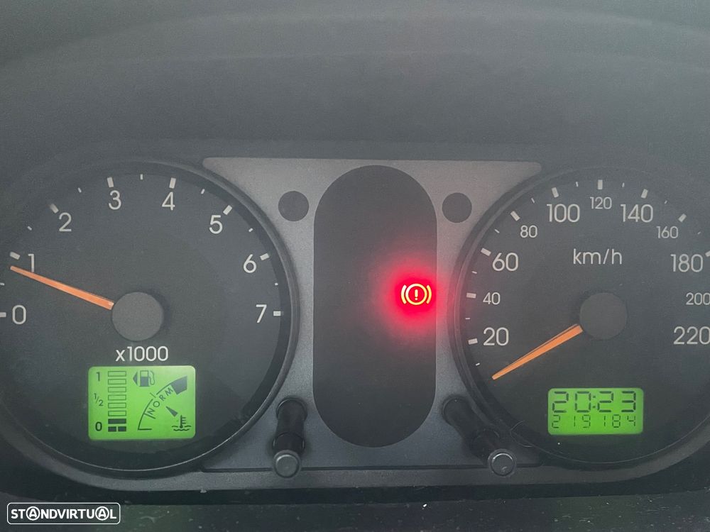 Ford Fiesta 1.4 Ghia - 10