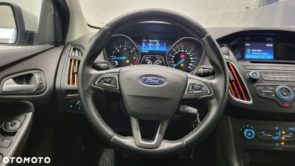 Ford Focus - 13