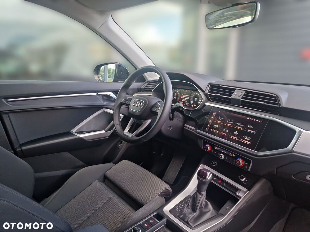 Audi Q3 35 TFSI mHEV S-Line S tronic - 11