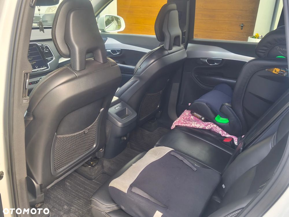 Volvo XC 90 D4 FWD Momentum - 10