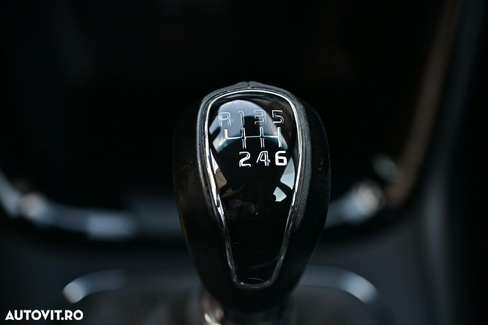 Kia Ceed 1.6 CRDi 136 ISG GT Line - 31