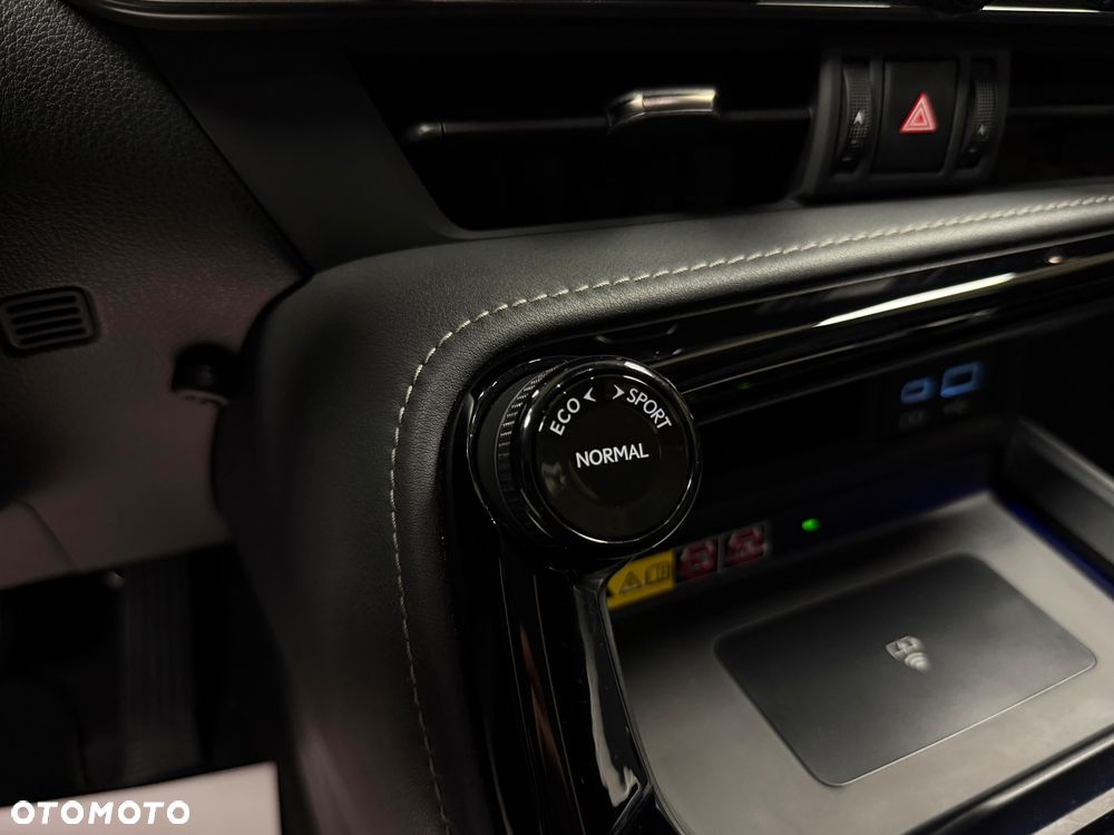 Lexus NX 350h Prestige AWD - 26