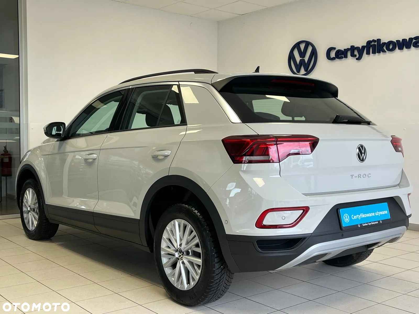 Volkswagen T-Roc 1.5 TSI Life DSG - 3