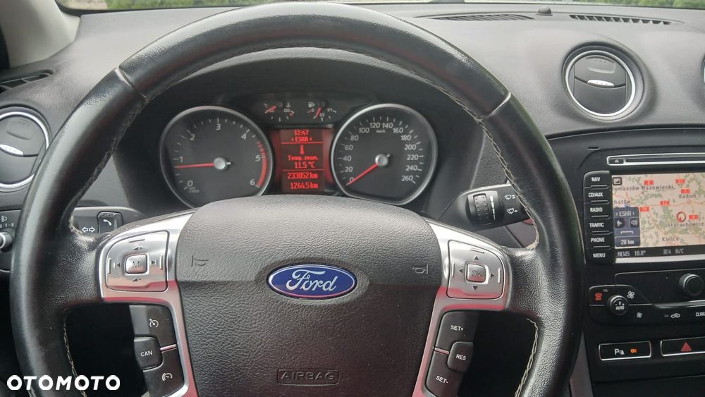 Ford Mondeo 2.0 TDCi Ghia - 5