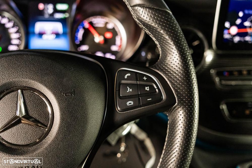 Mercedes-Benz EQV 300 Longo - 26