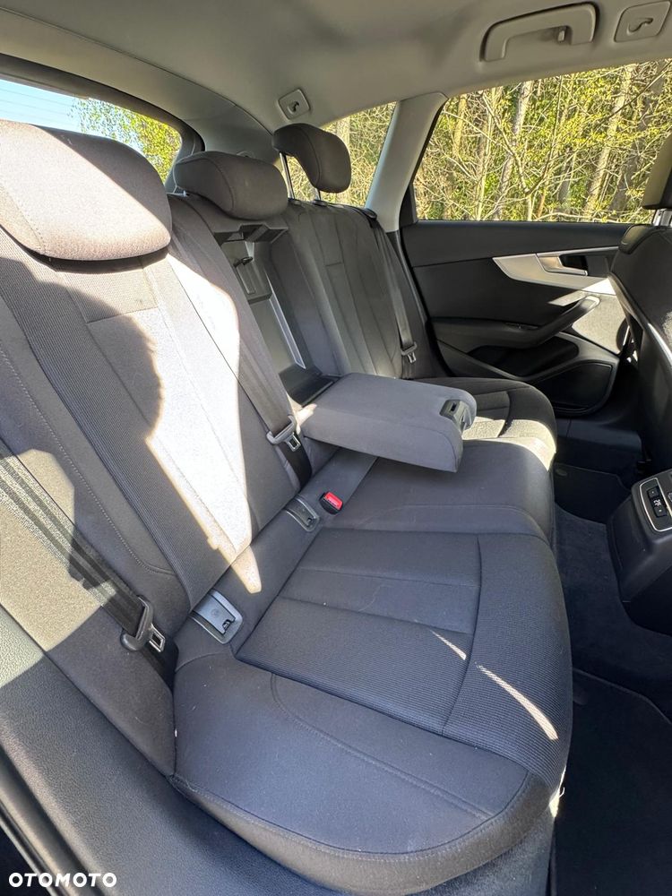 Audi A4 Avant 2.0 TDI S tronic sport - 22