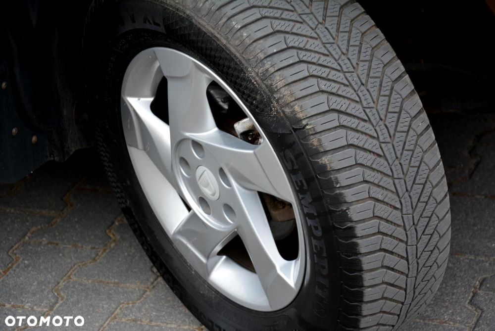 Dacia Duster 1.6 16V 105 4x2 Prestige - 39