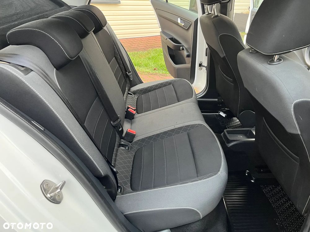 Skoda Fabia 1.0 Ambition - 18