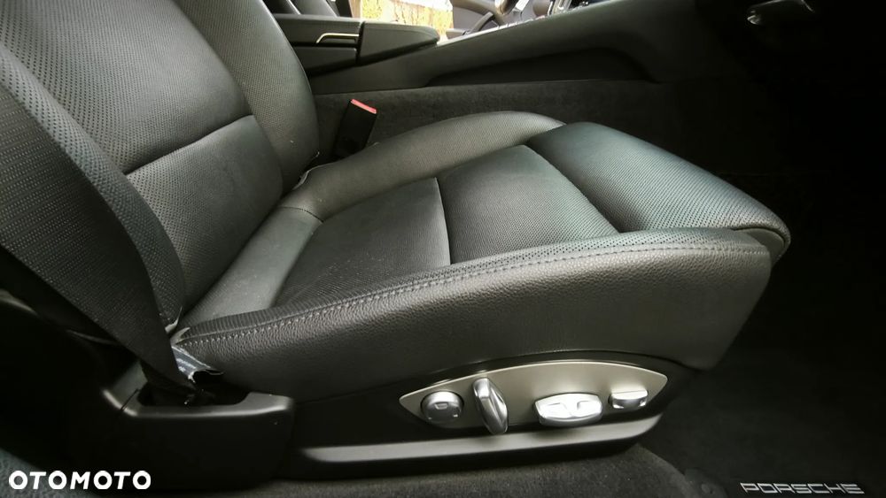 Porsche Panamera PDK Edition - 15