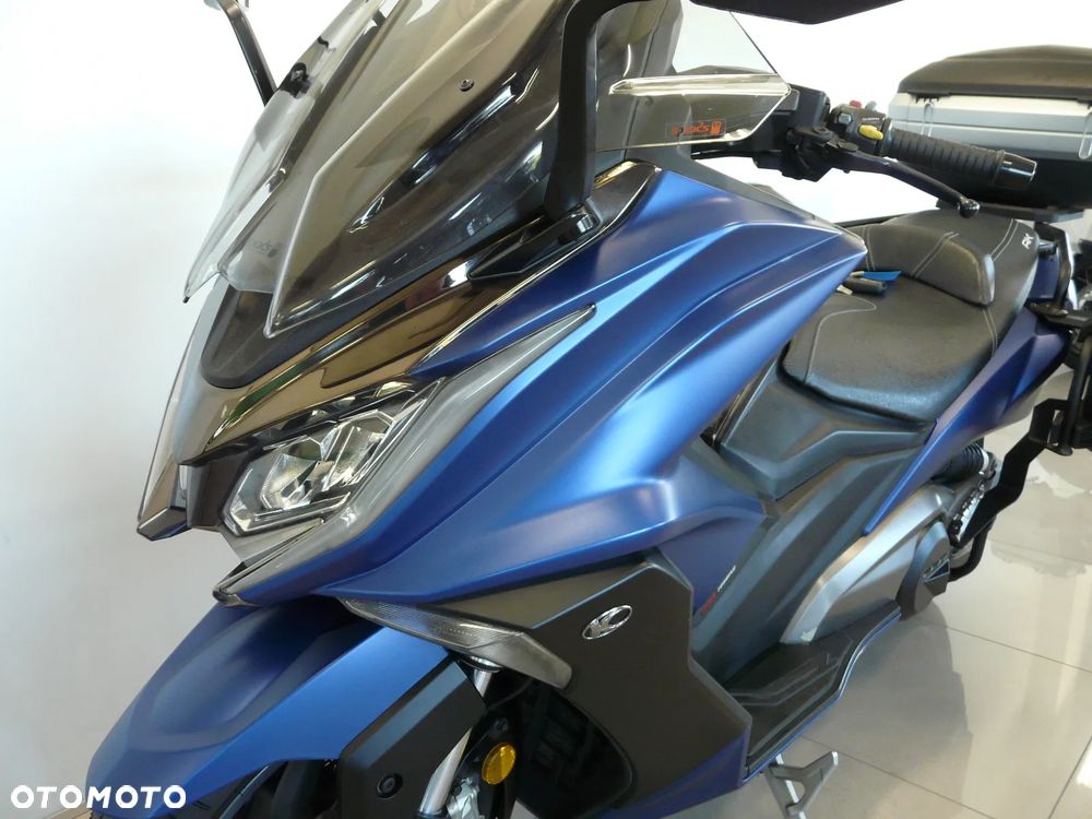 Kymco AK 550 - 4