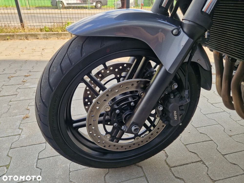 Honda CBF - 27