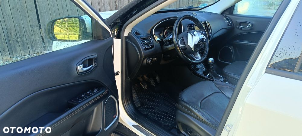 Jeep Compass - 5
