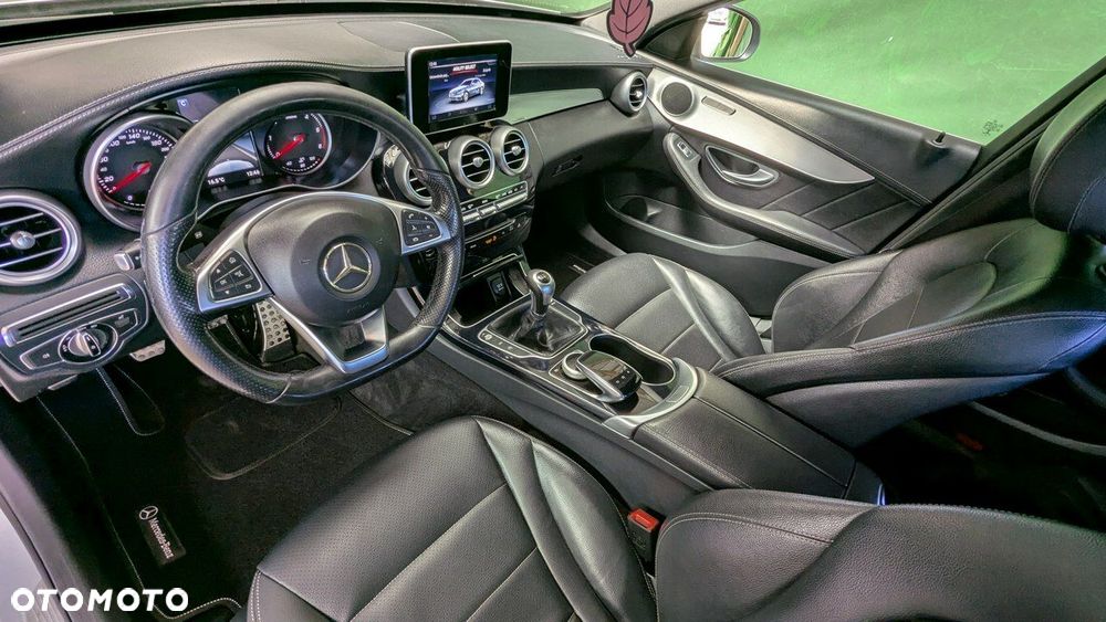 Mercedes-Benz Klasa C - 16