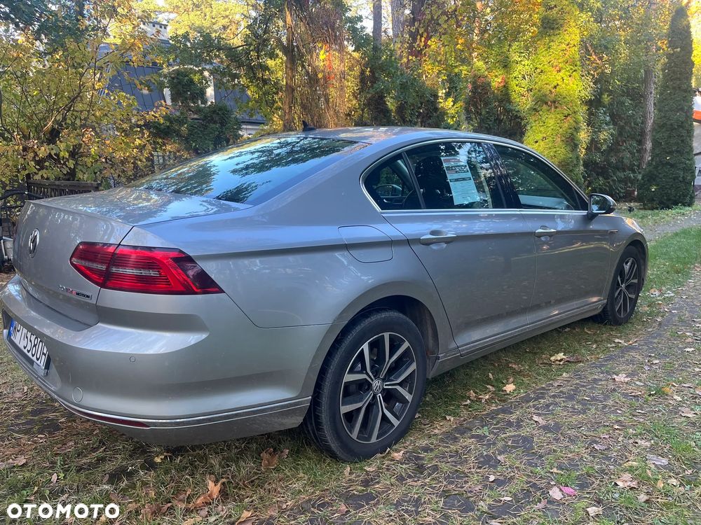 Volkswagen Passat 2.0 TDI BMT 4Mot Highline DSG - 11