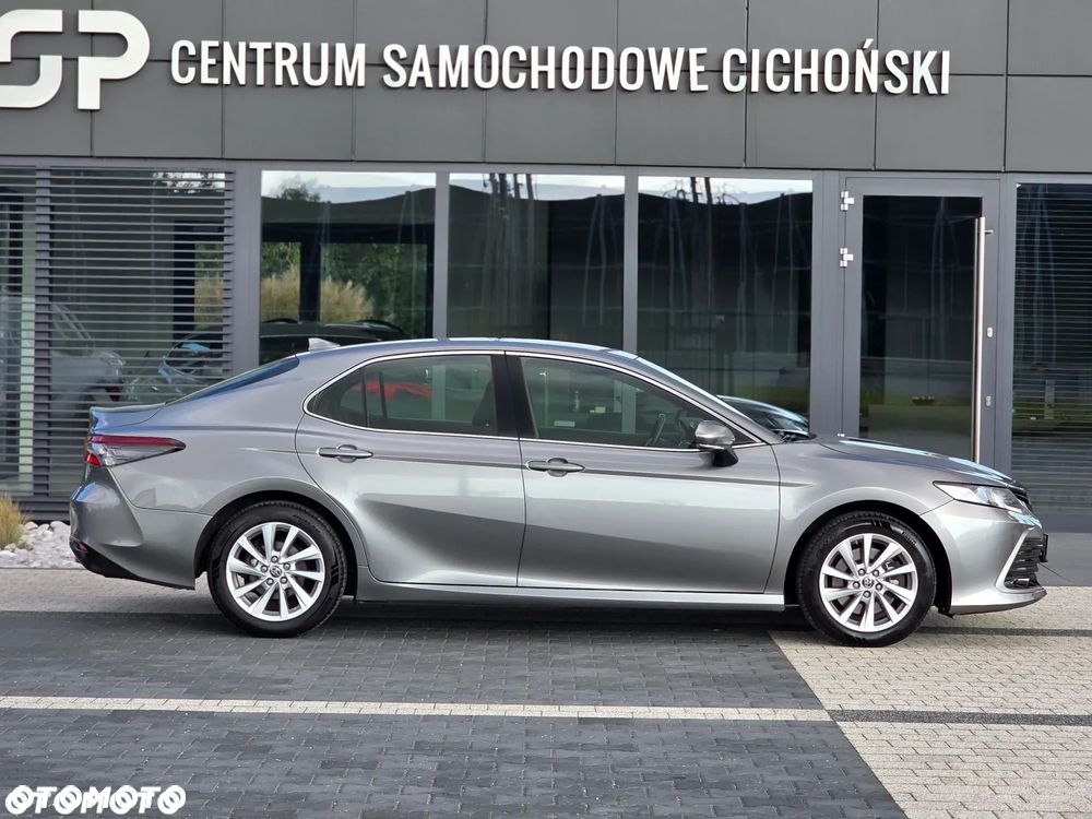 Toyota Camry 2.5 Hybrid Prestige CVT - 29