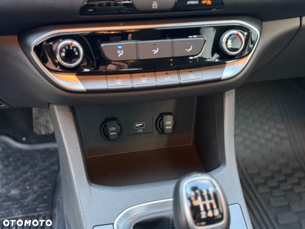 Hyundai i30 1.5 DPI Comfort - 19